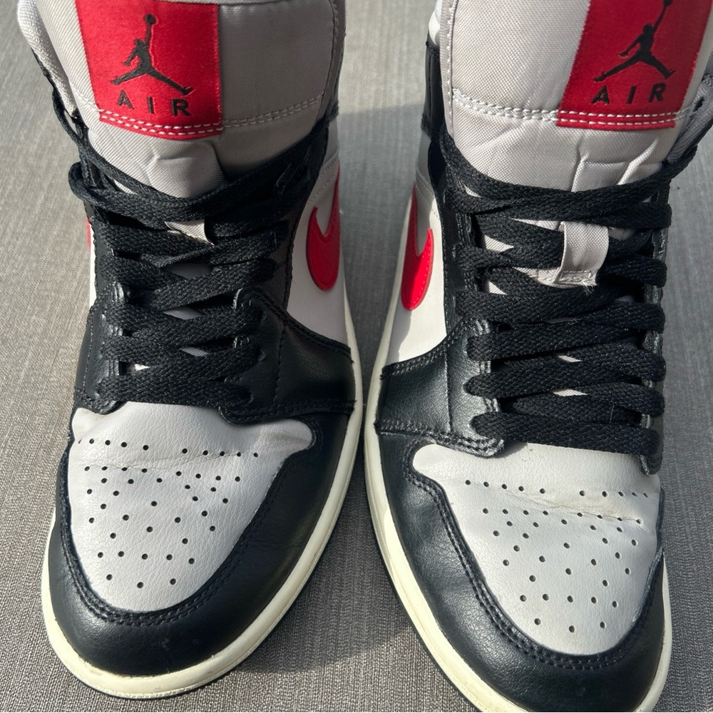 Nike Air Jordan’s 1 Mid Black Gym Red College Grey Sneakers BQ6472-060 Womens 7 - Picture 8 of 16